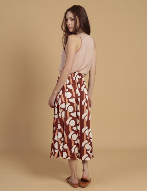 Alef Alef | אלף אלף - בגדי מעצבים | חצאית מידי TIGER וורוד דפוס שמנת Alef Alef | אלף אלף - בגדי מעצבים | חצאית מידי TIGER וורוד דפוס שמנת