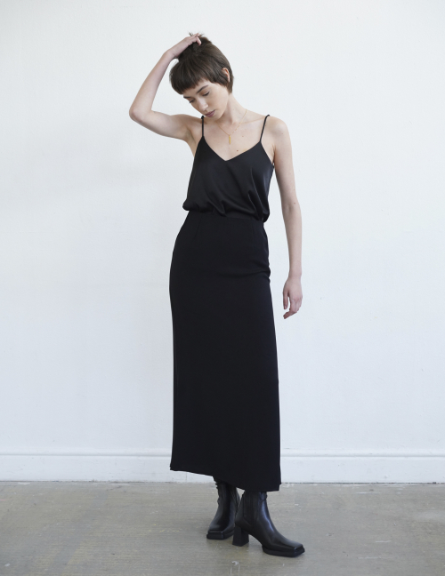 Alef Alef | אלף אלף - בגדי מעצבים | חצאית ETERNAL שחור Alef Alef | אלף אלף - בגדי מעצבים | חצאית ETERNAL שחור