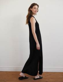 Alef Alef | אלף אלף - בגדי מעצבים | שמלת מקסי TUNNEL שחורה