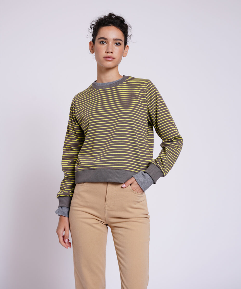 Alternative view of NO.11 סווטשירט פסים ירוק צהוב לנשים