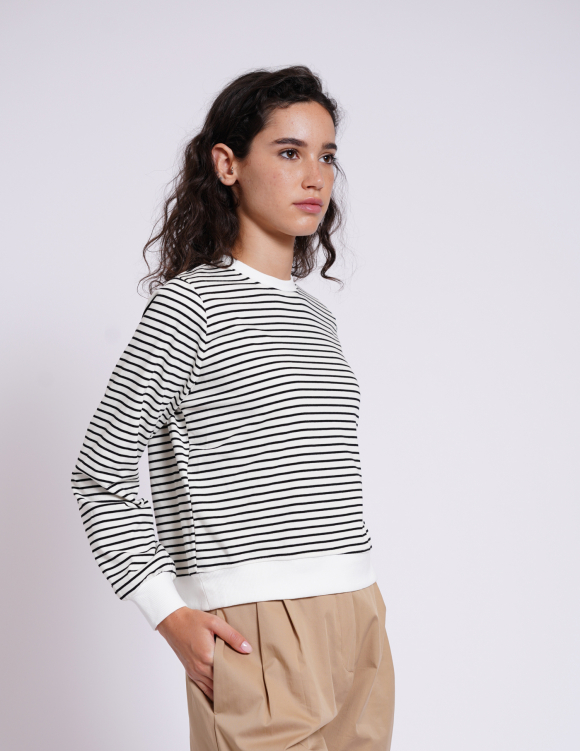 Alef Alef | אלף אלף - בגדי מעצבים | NO.11 סווטשירט פסים שחור לבן לנשים