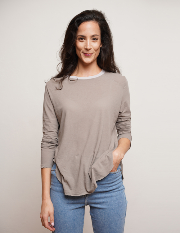 Alef Alef | אלף אלף - בגדי מעצבים | NO.7 ROUND NECK T-SHIRT GRAY