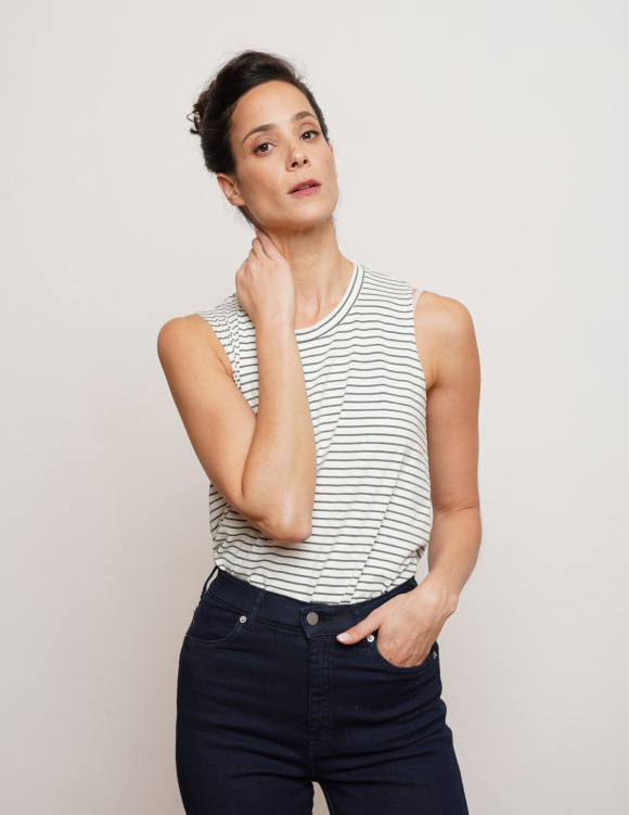 Alef Alef | אלף אלף - בגדי מעצבים | NO.6 גופייה פס ירוק Alef Alef | אלף אלף - בגדי מעצבים | NO.6 גופייה פס ירוק