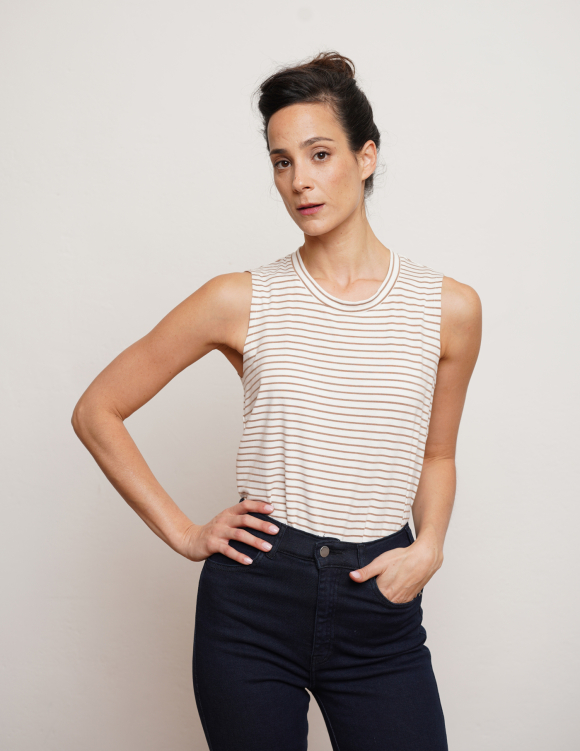 Alef Alef | אלף אלף - בגדי מעצבים | NO.6 גופייה פס מוקה Alef Alef | אלף אלף - בגדי מעצבים | NO.6 גופייה פס מוקה