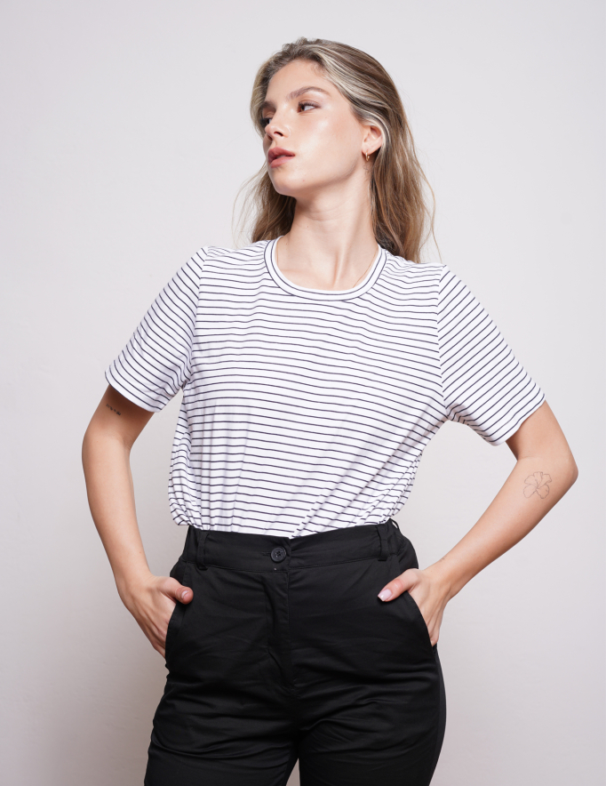 Alef Alef | אלף אלף - בגדי מעצבים | NO 3- SHORT T-SHIRT BLACK & WHITE STRIPE