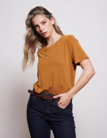 Alef Alef | אלף אלף - בגדי מעצבים | NO 3 - SHORT T-SHIRT OCHRE