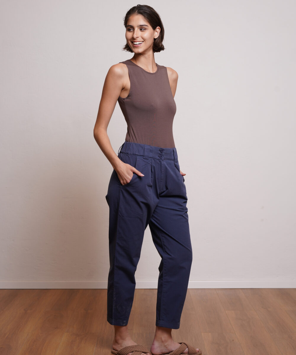 Alternative view of מכנסי GRACE ווש נייבי