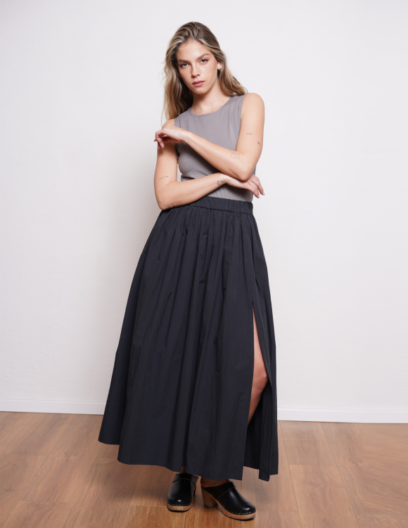 Alef Alef | אלף אלף - בגדי מעצבים | IRIS חצאית מקסי שחורה