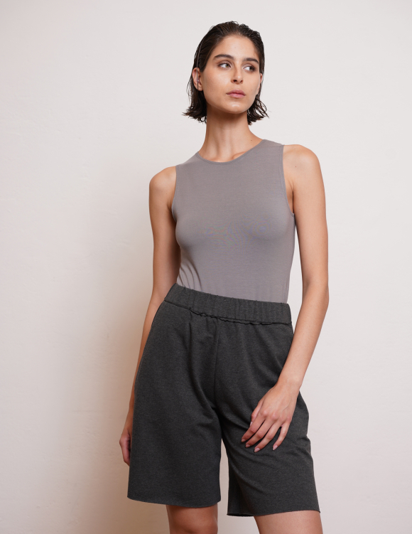 Alef Alef | אלף אלף - בגדי מעצבים | NO 23 BERMUDA SHORT DARK GREY