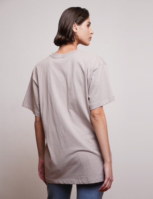 Alef Alef | אלף אלף - בגדי מעצבים | NO.19 טי שירט קצר גברים מוקה Alef Alef | אלף אלף - בגדי מעצבים | NO.19 טי שירט קצר גברים מוקה