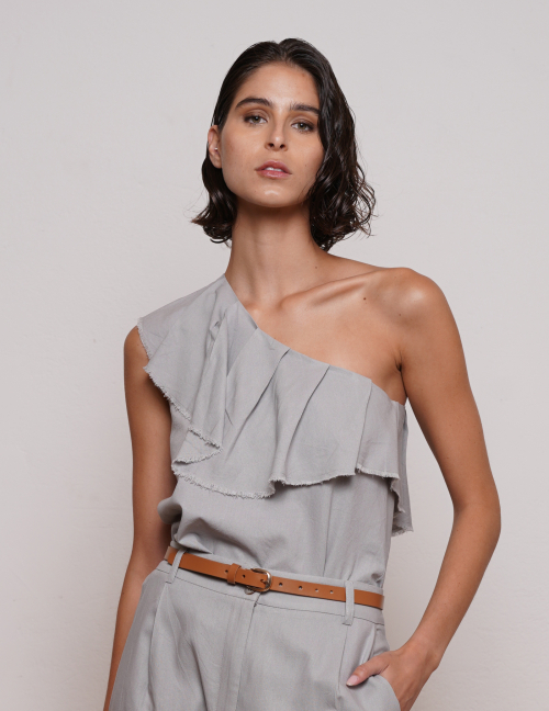 Alef Alef | אלף אלף - בגדי מעצבים | גופיית DAISY כתף אחת אפורה