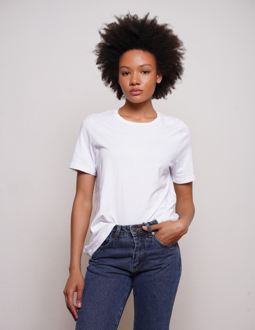 Alef Alef | אלף אלף - בגדי מעצבים | NO.21 חולצת טי שירט קצרה לבן Alef Alef | אלף אלף - בגדי מעצבים | NO.21 חולצת טי שירט קצרה לבן