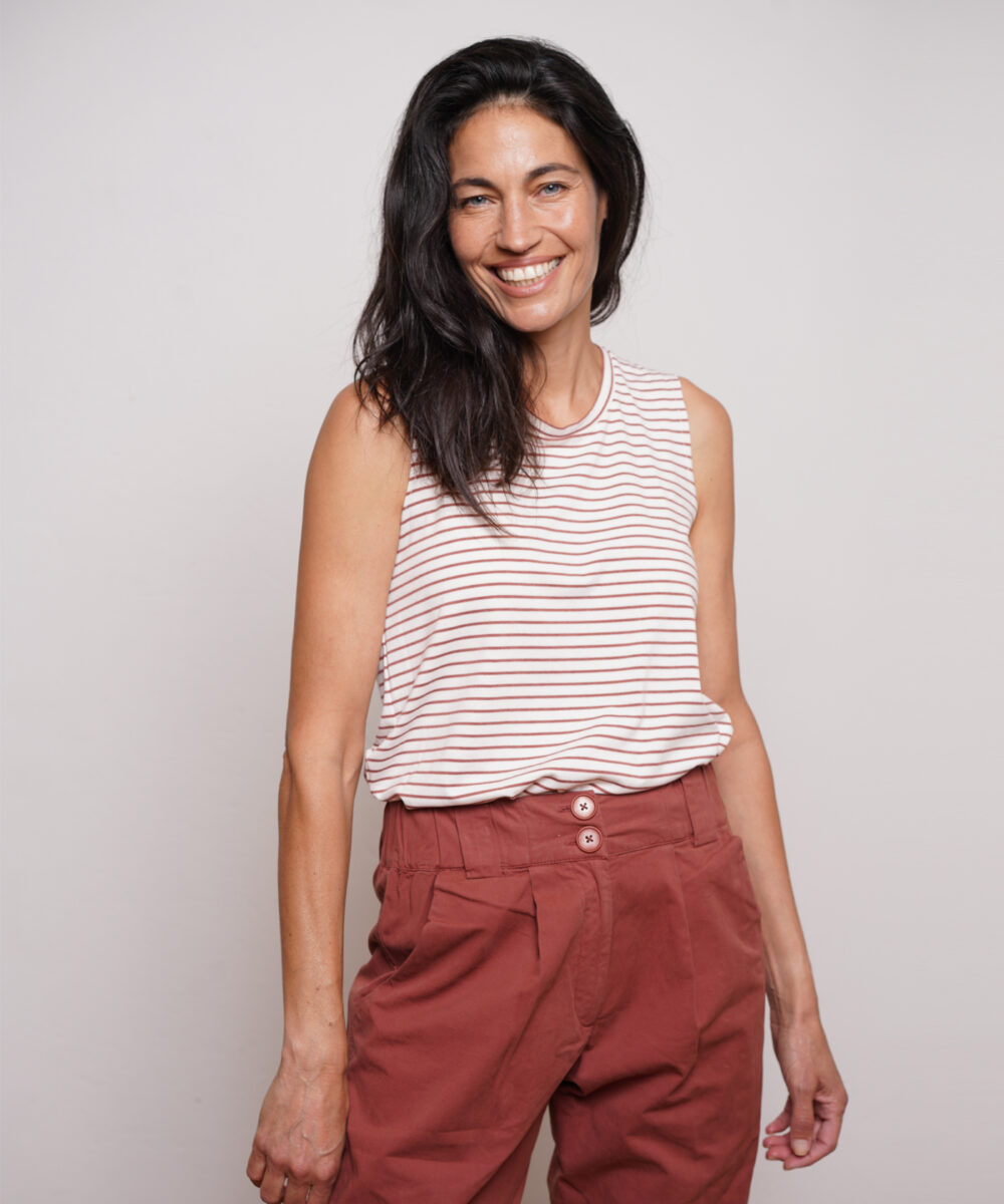 גופיית פסים ברוזנה לבן