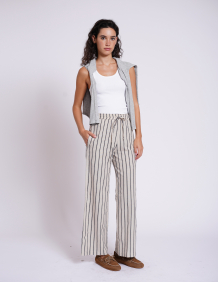 Alef Alef | אלף אלף - בגדי מעצבים | מכנסיי SIMON B נייבי פס Alef Alef | אלף אלף - בגדי מעצבים | מכנסיי SIMON B נייבי פס