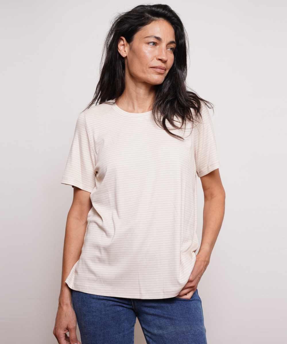 טי שירט פסים אבן פס לבן