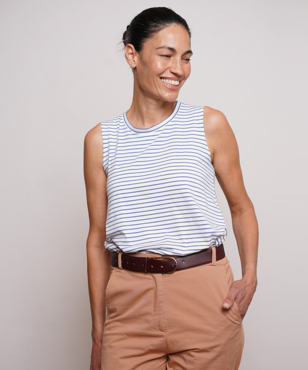 גופית פסים לבן פס כחול