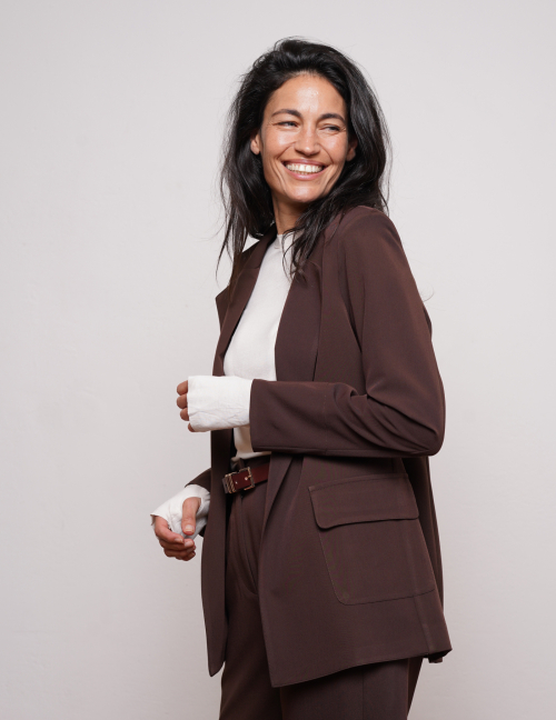 Alef Alef | אלף אלף - בגדי מעצבים | RUTH בלייזר חום נמר Alef Alef | אלף אלף - בגדי מעצבים | RUTH בלייזר חום נמר