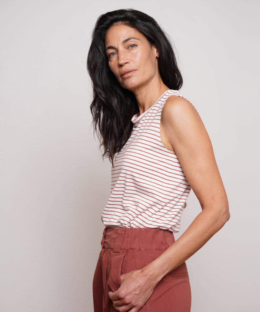 Alternative view of גופייה NO.6A פסים ברונזה