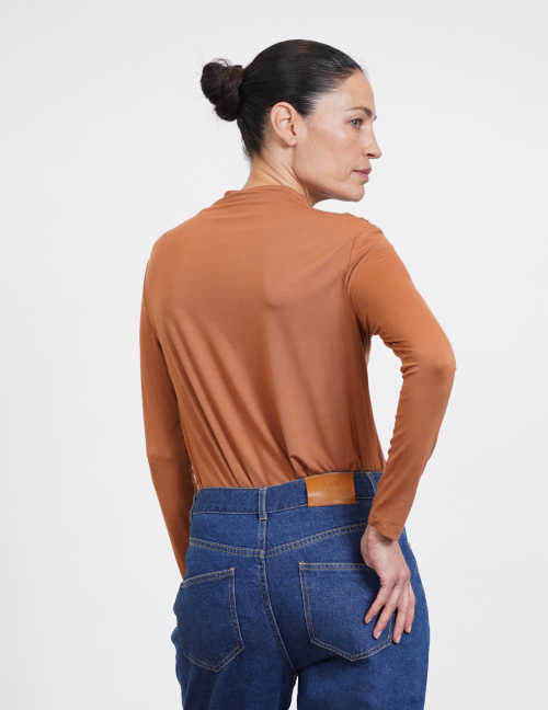 Alef Alef | אלף אלף - בגדי מעצבים | NO.9A חולצת גולף חמרה