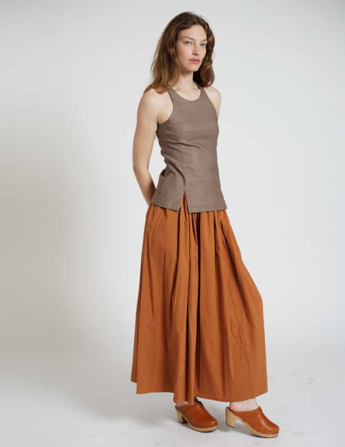 Alef Alef | אלף אלף - בגדי מעצבים | KAROLINA חצאית מקסי רחבה חמרה