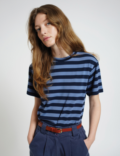 Alef Alef | אלף אלף - בגדי מעצבים | NO.44 טי שירט אובר סייז פסים כחול נייבי Alef Alef | אלף אלף - בגדי מעצבים | NO.44 טי שירט אובר סייז פסים כחול נייבי