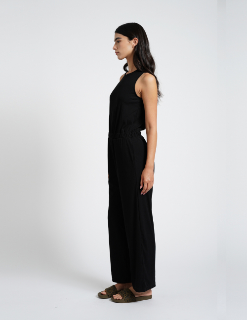 Alef Alef | אלף אלף - בגדי מעצבים | SHERRY אוברול ריב שחור Alef Alef | אלף אלף - בגדי מעצבים | SHERRY אוברול ריב שחור