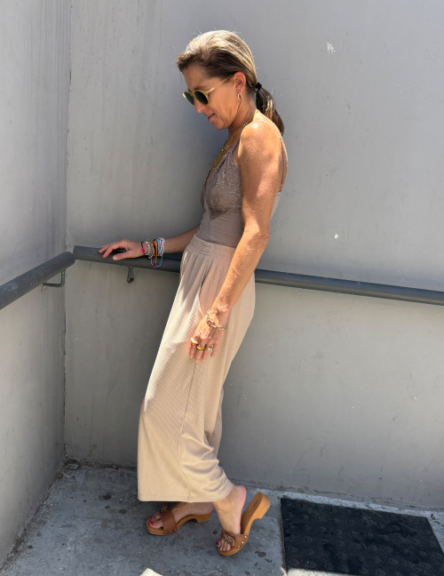 Alef Alef | אלף אלף - בגדי מעצבים | 2.NO מכנסי ריב בז' Alef Alef | אלף אלף - בגדי מעצבים | 2.NO מכנסי ריב בז'