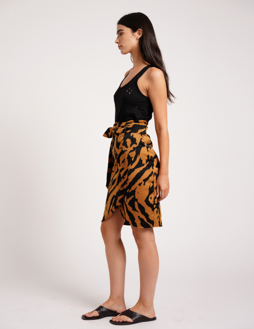 Alef Alef | אלף אלף - בגדי מעצבים | חצאית מעטפת | SAMPLE Alef Alef | אלף אלף - בגדי מעצבים | חצאית מעטפת | SAMPLE