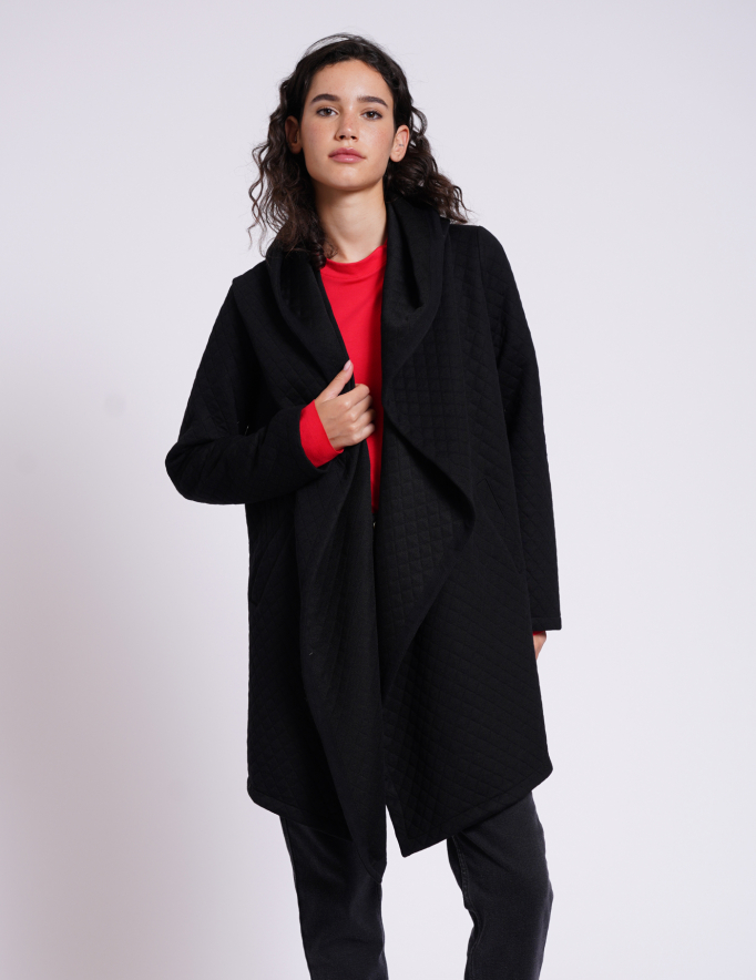 Alef Alef | אלף אלף - בגדי מעצבים | עליונית OWL שחור מעויינים Alef Alef | אלף אלף - בגדי מעצבים | עליונית OWL שחור מעויינים