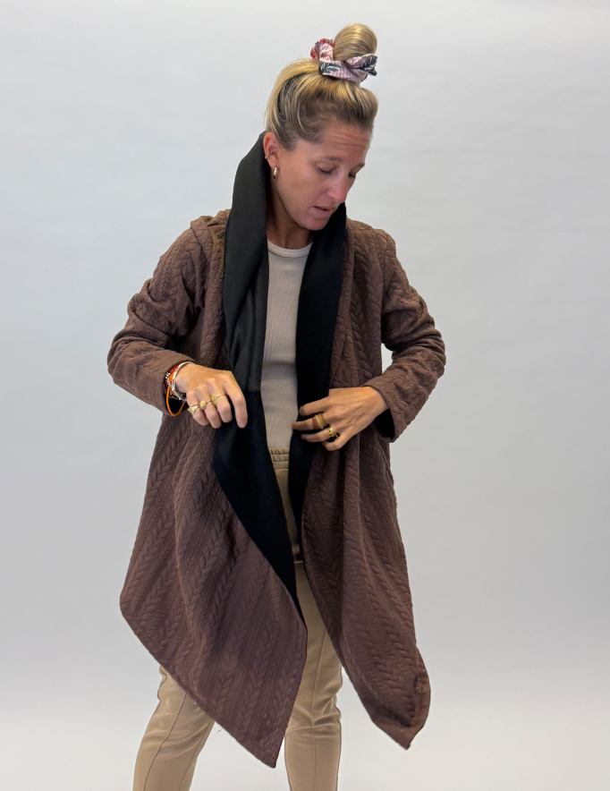 Alef Alef | אלף אלף - בגדי מעצבים | קפוצון בגזרת מעטפת | SAMPLE Alef Alef | אלף אלף - בגדי מעצבים | קפוצון בגזרת מעטפת | SAMPLE