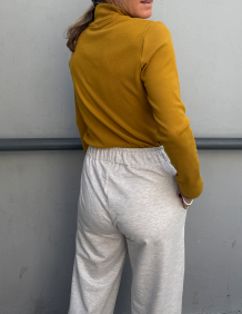 Alef Alef | אלף אלף - בגדי מעצבים | NO.54 חולצת גולף חרדל