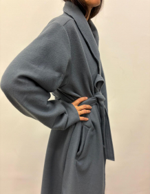 Alef Alef | אלף אלף - בגדי מעצבים | עליונית אפורה | SAMPLE Alef Alef | אלף אלף - בגדי מעצבים | עליונית אפורה | SAMPLE