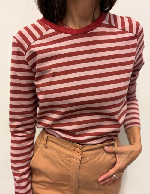 Alef Alef | אלף אלף - בגדי מעצבים | NO.16A טי שירט ארוכה ורוד אדום