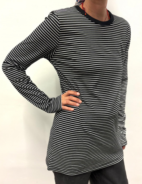 Alef Alef | אלף אלף - בגדי מעצבים | חולצת בייסיק פסים ארוכה | SAMPLE