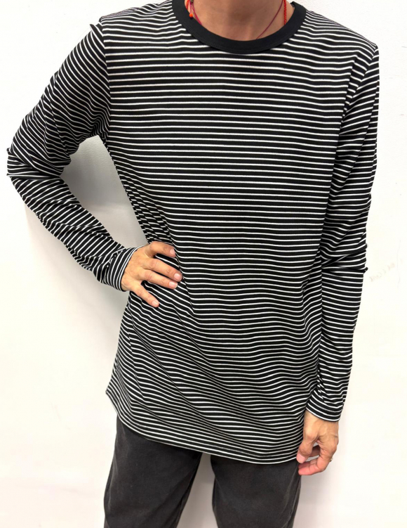 Alef Alef | אלף אלף - בגדי מעצבים | חולצת בייסיק פסים ארוכה | SAMPLE