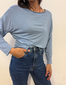 Alef Alef | אלף אלף - בגדי מעצבים | חולצה כחלחלה | SAMPLE