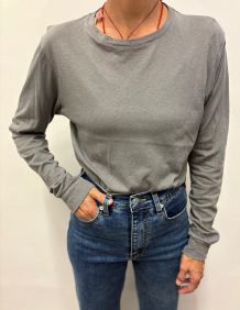 Alef Alef | אלף אלף - בגדי מעצבים | חולצת בייסיק אפור ווש | SAMPLE Alef Alef | אלף אלף - בגדי מעצבים | חולצת בייסיק אפור ווש | SAMPLE