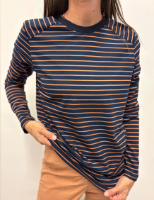 Alef Alef | אלף אלף - בגדי מעצבים | NO.16A טי שירט ארוכה פס מוקה דק Alef Alef | אלף אלף - בגדי מעצבים | NO.16A טי שירט ארוכה פס מוקה דק