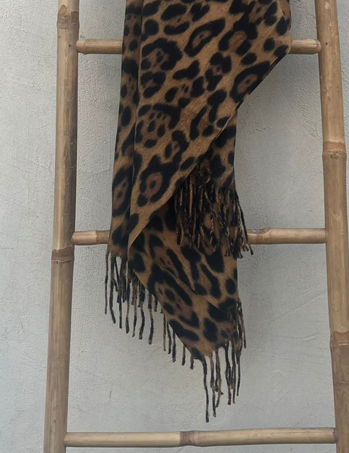 Alef Alef | אלף אלף - בגדי מעצבים | צעיף מנומר