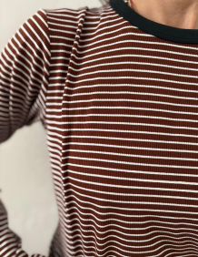 Alef Alef | אלף אלף - בגדי מעצבים | NO.56 טי שירט חום פס לבן