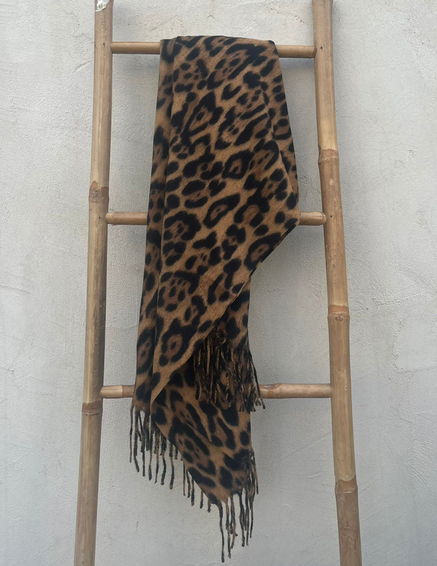 Alef Alef | אלף אלף - בגדי מעצבים | צעיף מנומר Alef Alef | אלף אלף - בגדי מעצבים | צעיף מנומר