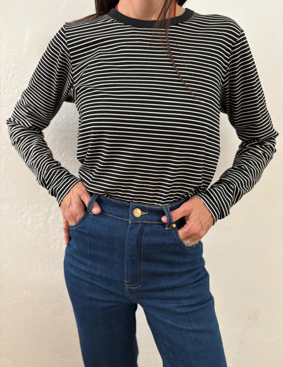 Alef Alef | אלף אלף - בגדי מעצבים | NO.56 טי שירט שחור פס לבן