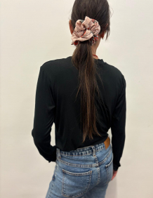 Alef Alef | אלף אלף - בגדי מעצבים | NO.12A חולצת טי שירט כפפה ארוכה שחור