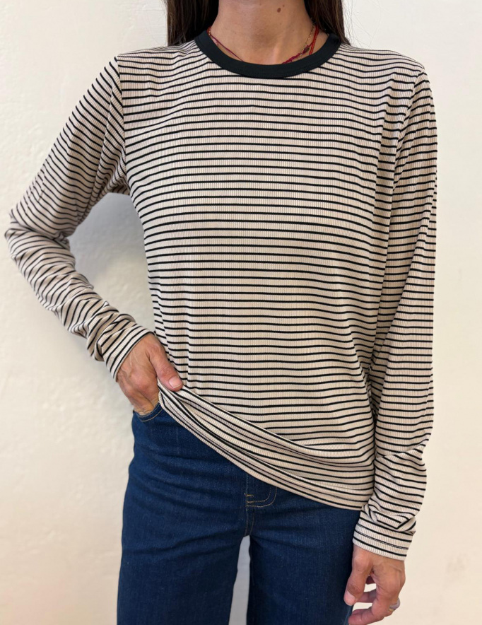 אלף אלף - בגדי מעצבים | Alef Alef בגדי מעצבים