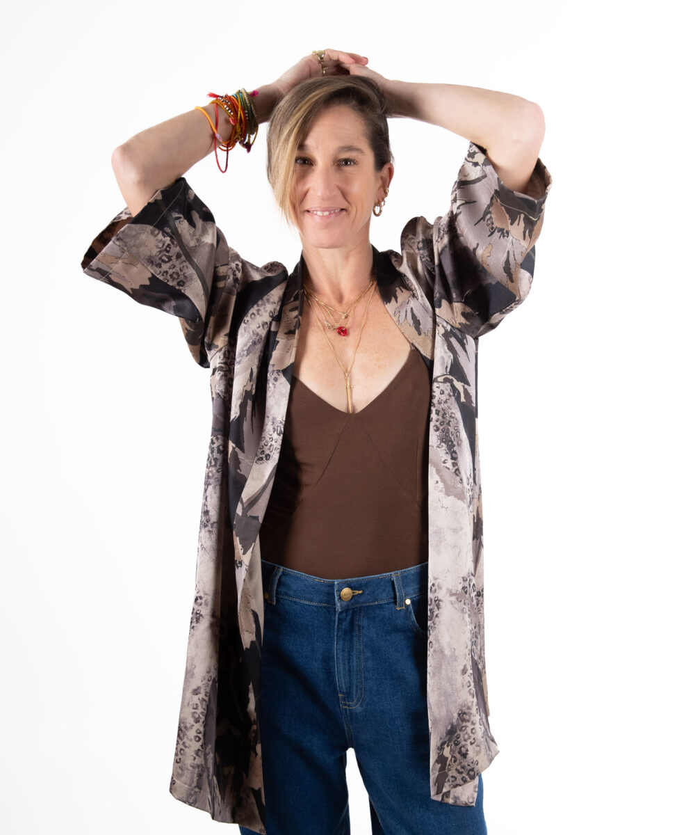 Alternative view of קימונו RISE פרינט חום