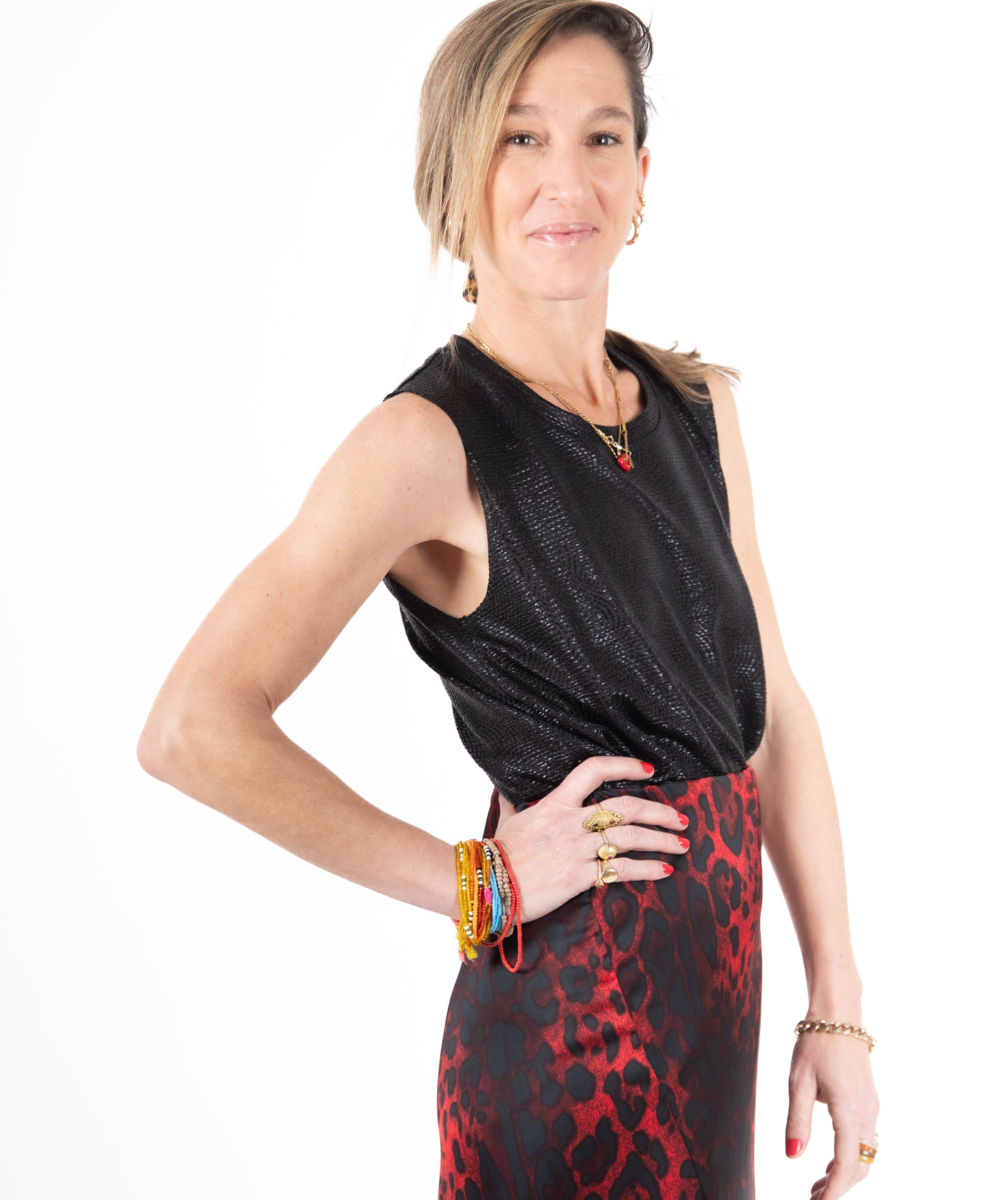 גופיית DAWN שחור מבריק