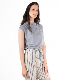 Alef Alef | אלף אלף - בגדי מעצבים | NO.39 גופיית רבידה אפור בהיר Alef Alef | אלף אלף - בגדי מעצבים | NO.39 גופיית רבידה אפור בהיר