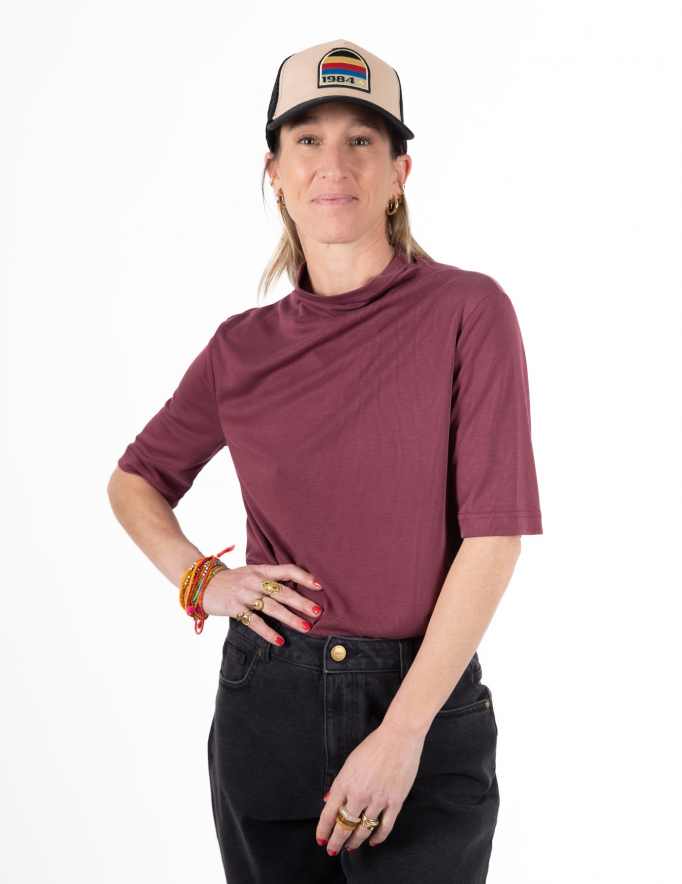 Alef Alef | אלף אלף - בגדי מעצבים | NO.8A חולצת חצי גולף בורדו Alef Alef | אלף אלף - בגדי מעצבים | NO.8A חולצת חצי גולף בורדו