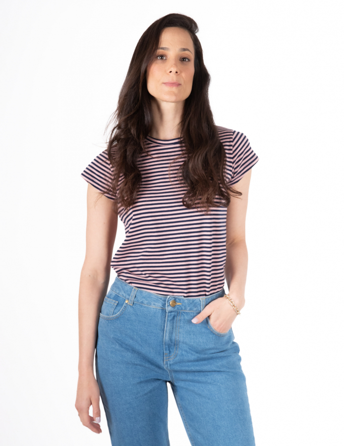 Alef Alef | אלף אלף - בגדי מעצבים | NO.14A טי שרט צמודה פסים ורוד נייבי Alef Alef | אלף אלף - בגדי מעצבים | NO.14A טי שרט צמודה פסים ורוד נייבי