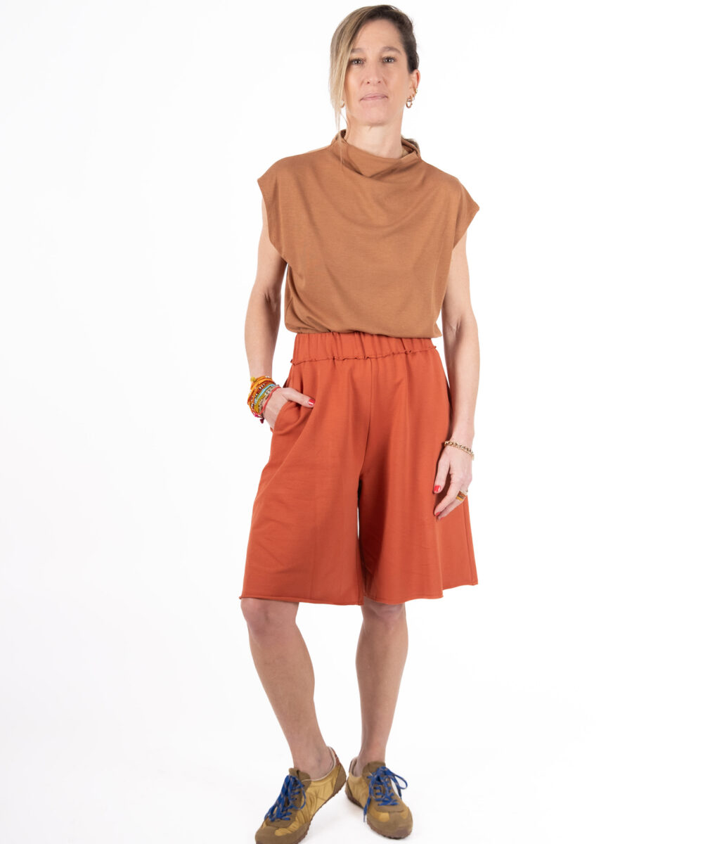 NO.23 מכנס ברמודה חמרה